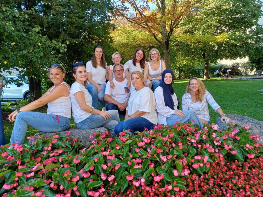 Bild vom Team mit 10 Mitgliedern